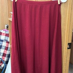 Women’s Skirt. Pretty Maroon Color. Never Worn
